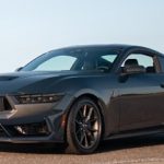 V8 engine Ford Mustang Dark Horse R