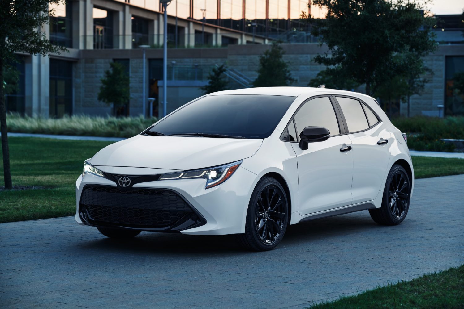 Corolla (Hatchback)