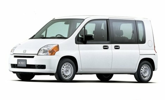 Mobilio (Minivan)