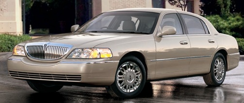 Town Car (Sedan)