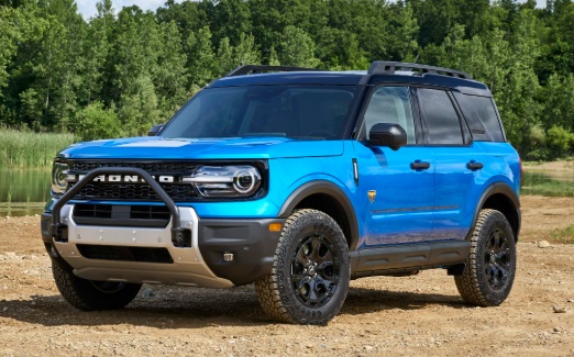 Ford Bronco, Ford specs, four-door, engine, dimensions, weight