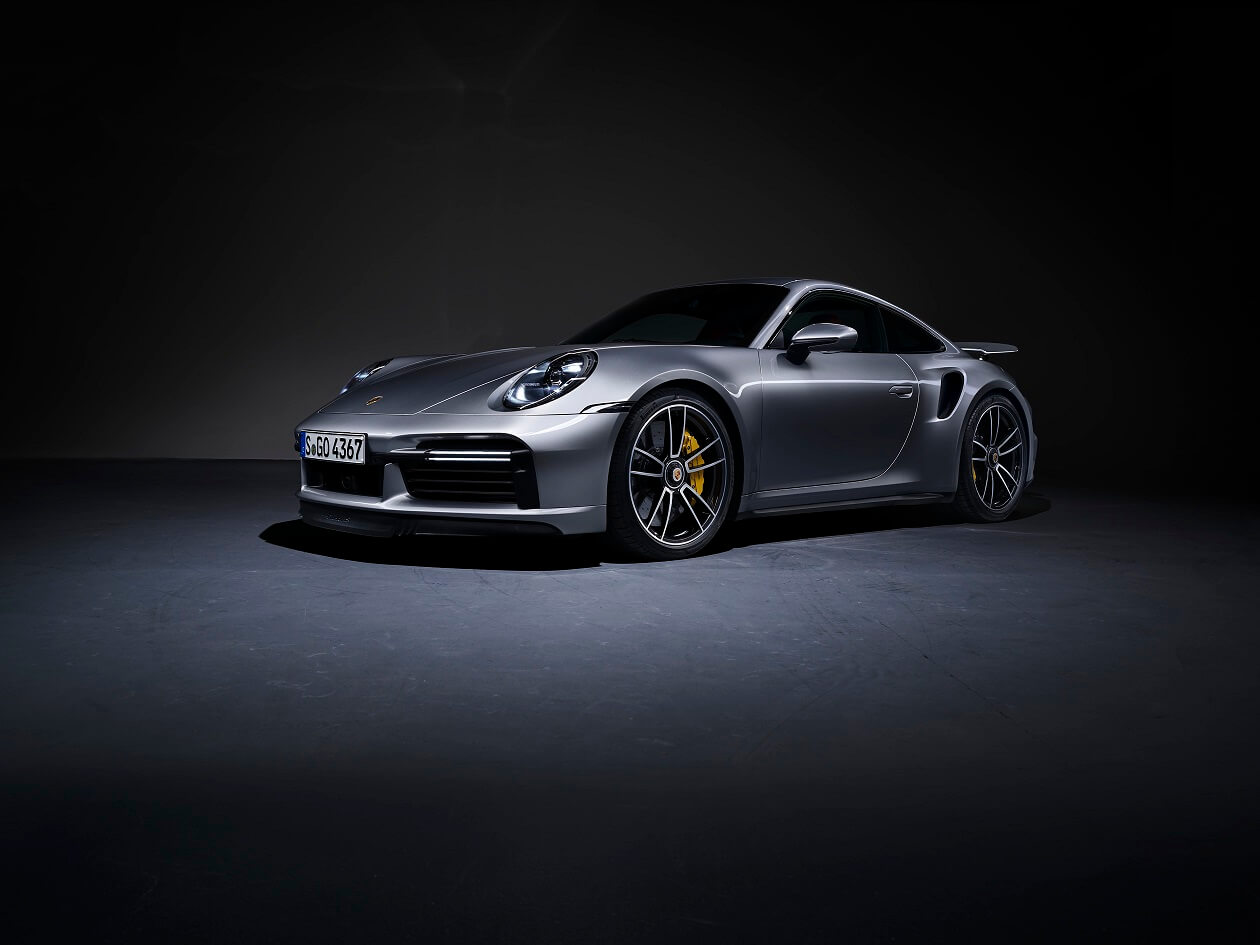 Porsche 911 Turbo S, pure sport rear engine car, models, specs, curb weight, dimensions