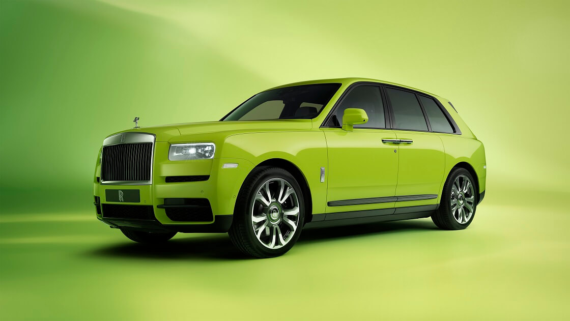 Rolls-Royce Cullinan ultra luxury suv, models, specs, curb weight, dimensions